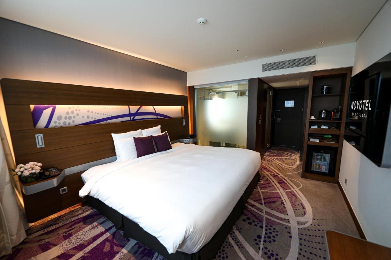 Novotel Ambassador Suwon Exterior photo