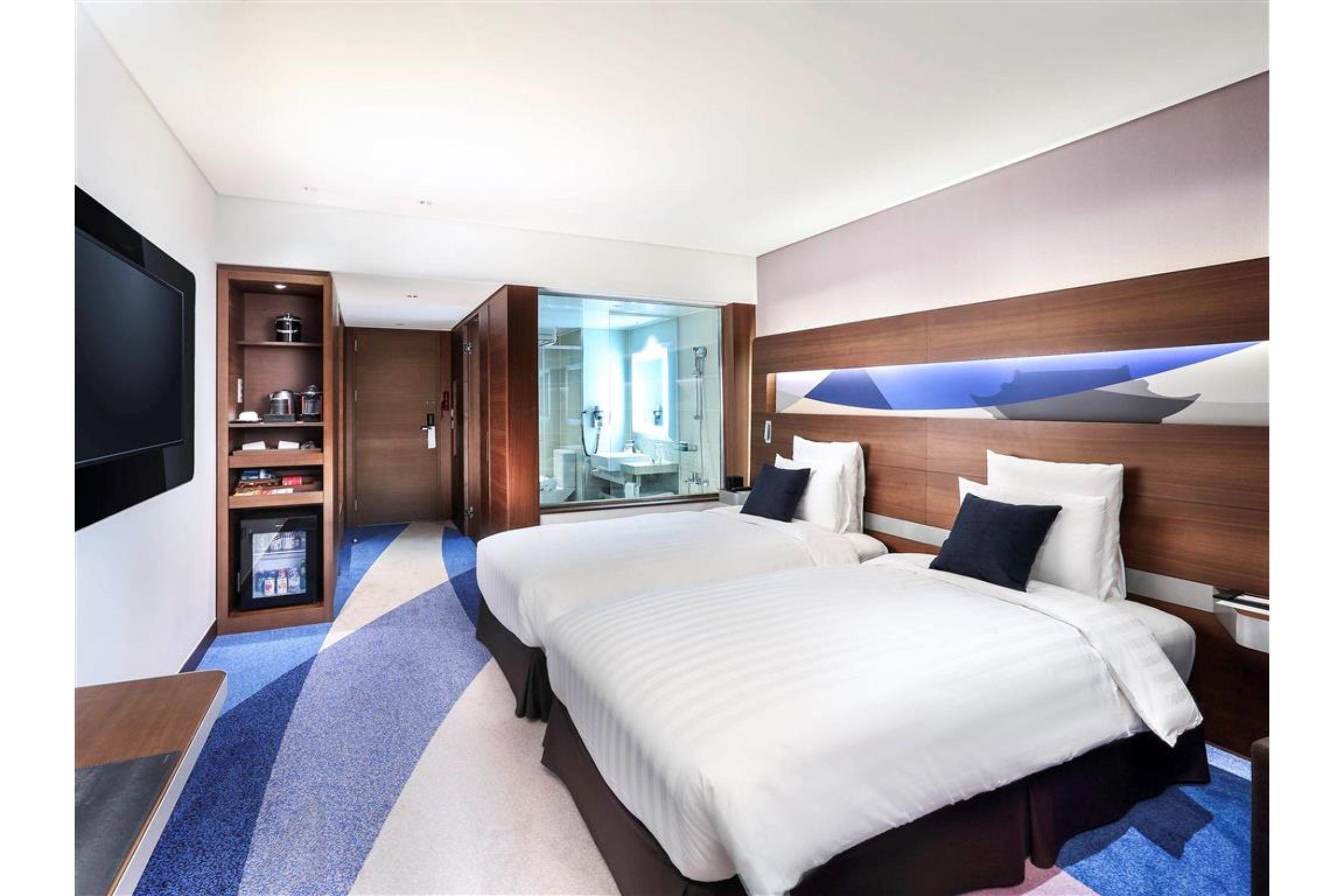 Novotel Ambassador Suwon Exterior photo